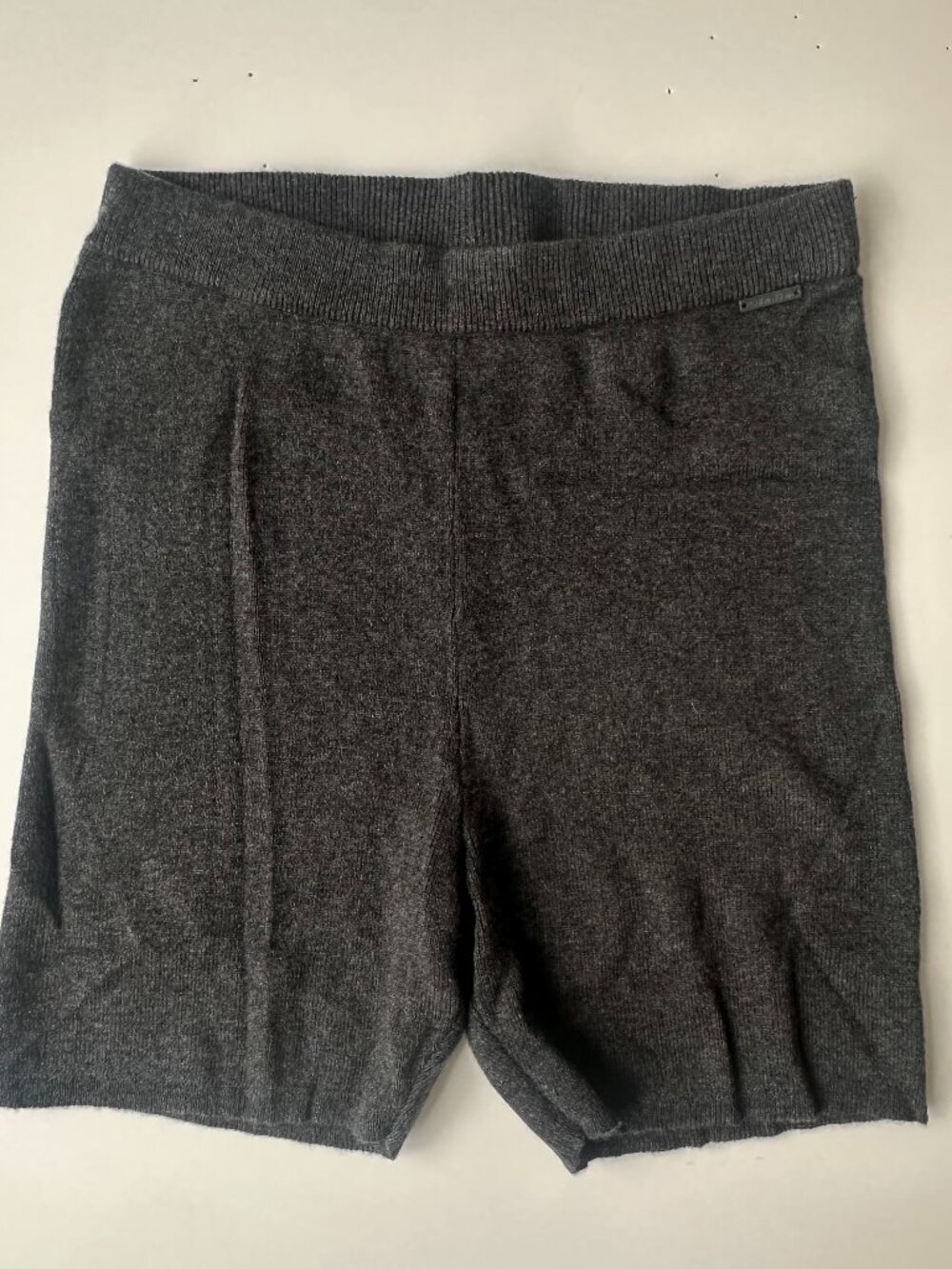 Calvin Klein Charcoal Gray Knit Lounge Shorts – Size S